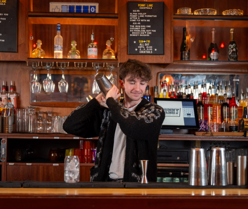 EB1 1126 e1739293134771 - Drinks